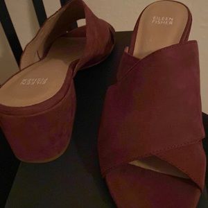 NEW Eileen Fisher nubuck sandal
